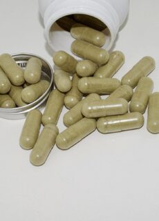 Zumub hat sich als eine der vertrauenswürdigsten Adressen für Sporternährung, Nahrungsergänzungsmittel und Wellnessprodukte in Europa etabliert und bietet neben seinem eigenen exklusiven Sortiment über 10.000 Artikel von globalen Marken an. Mit dem Fokus auf Zugänglichkeit, Qualität und Kundenzufriedenheit ist die Plattform mehr als nur ein Online-Shop. Sie bietet maßgeschneiderte Pakete, Treueprämien und flexible Lieferoptionen, die es jedem – vom Sportler bis zum Gesundheitsenthusiasten – leicht machen, seine Fitness- und Lifestyleziele zu verfolgen.