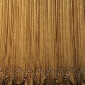 From custom-sewn curtains to thoughtfully curated designer collections, Eurofirany has spent the last three decades helping people across Poland and beyond express their personal style through home decor. Whether you’re seeking bold visual statements, subtle elegance or timeless classics, Eurofirany’s product and service offerings are designed to meet your vision with quality craftsmanship and design insight.