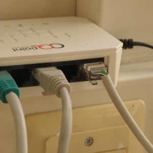 When it comes to business broadband, reliability and speed are not just perks, they are necessities. Hyperoptic has set itself apart by offering full fibre broadband solutions designed to empower businesses of all sizes. With symmetrical upload and download speeds, flexible contracts, and business-focused support, the brand makes good on its promise of no compromises.